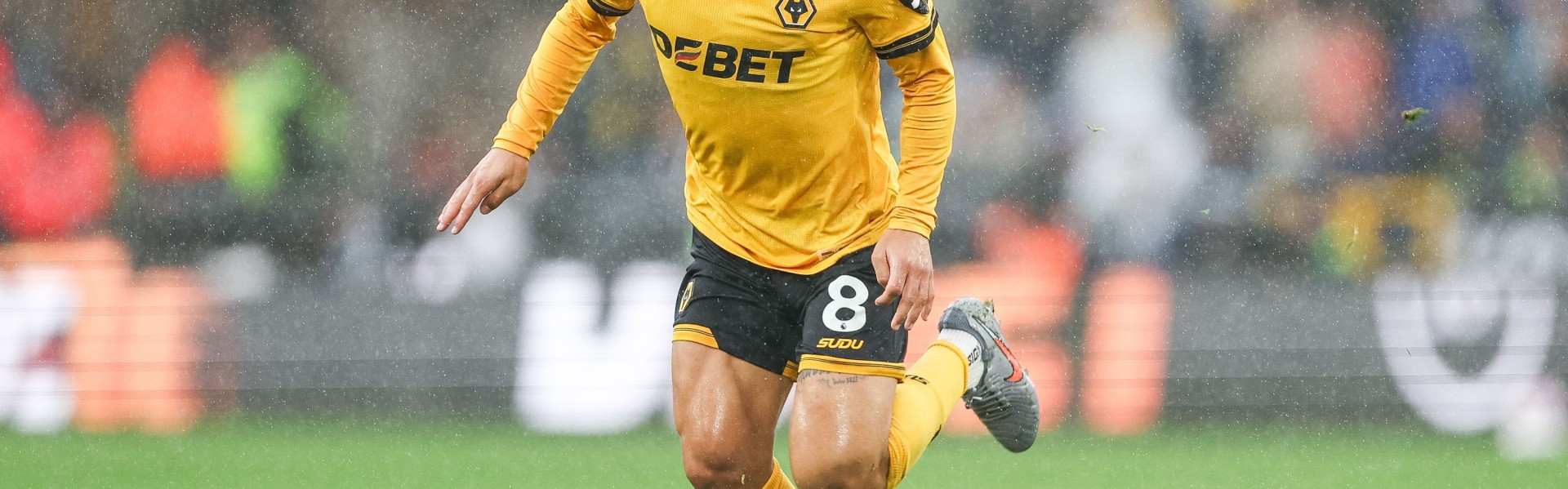 开云-记者：马竞已就若昂·戈麦斯转会展开谈判，狼队估价约4000万镑