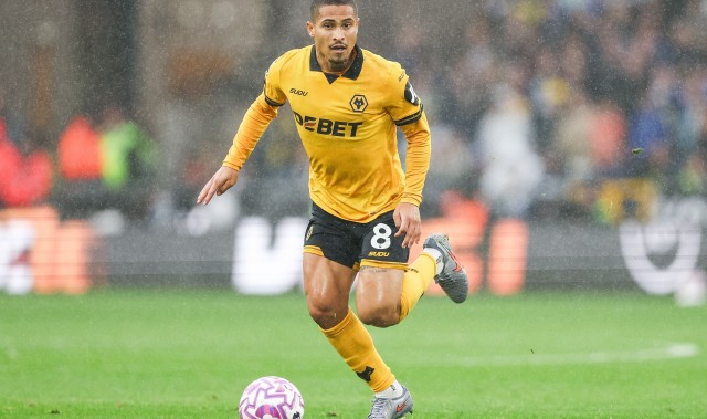 开云-记者：马竞已就若昂·戈麦斯转会展开谈判，狼队估价约4000万镑